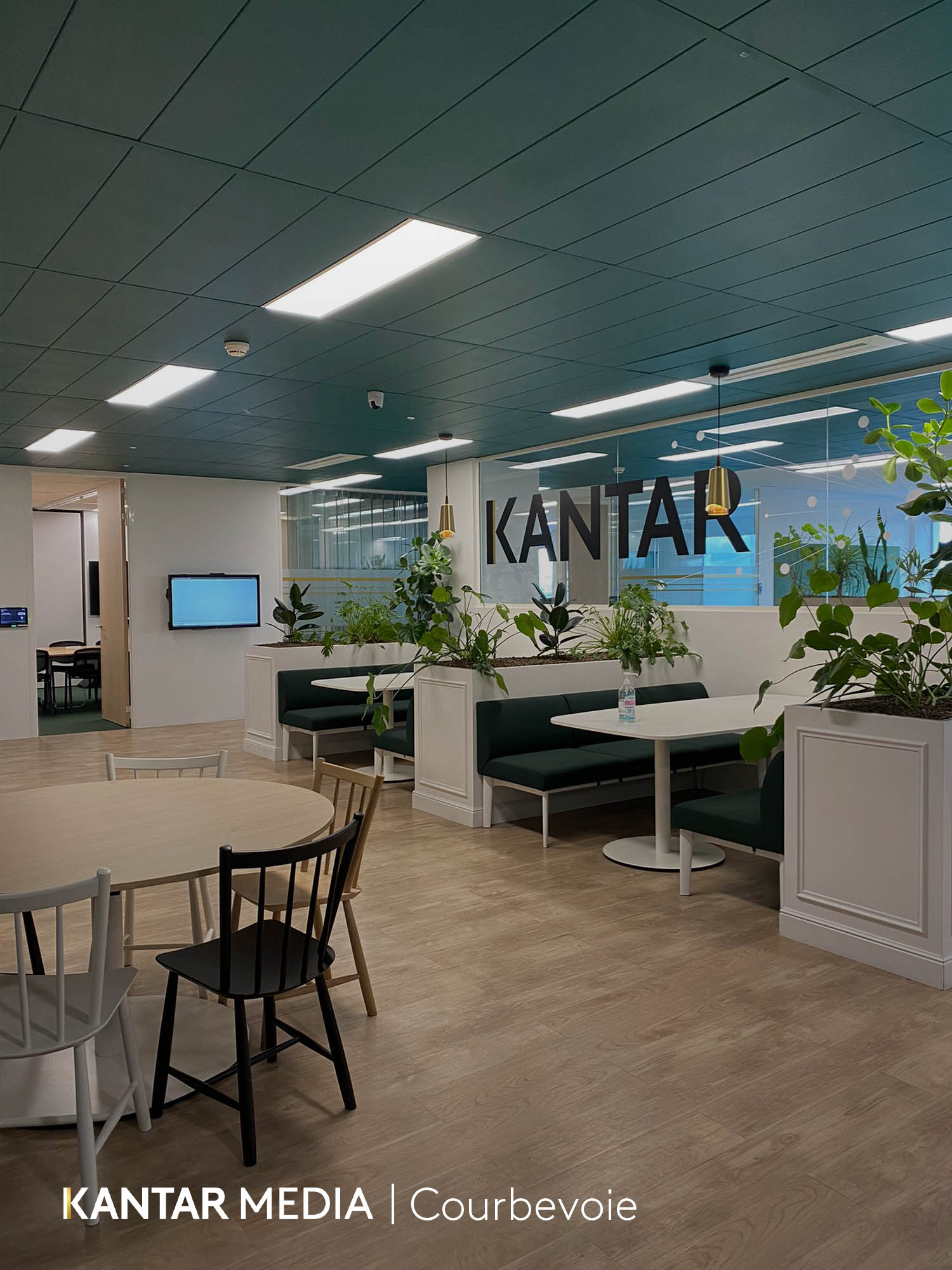 kantar_rejoignez_nous_photo_courbevoie_5.jpg